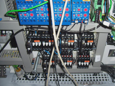 Electrical circuit in control cabinet